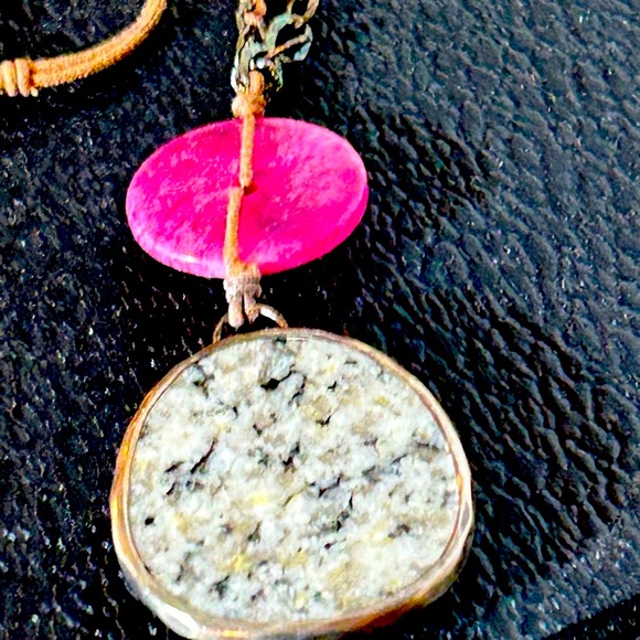 Silpada vintage Rare Elegant Pink and Gray Stone Pendant Necklace - Picture 1 of 5
